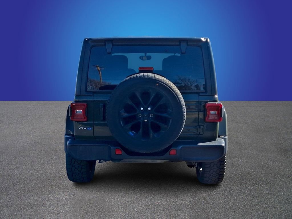 Used 2023 Jeep Wrangler Unlimited Sahara image 5