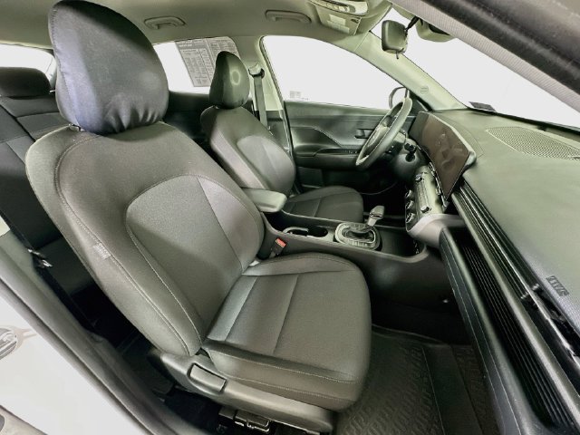 Certified 2024 Hyundai Kona SE AWD/4WD image 30