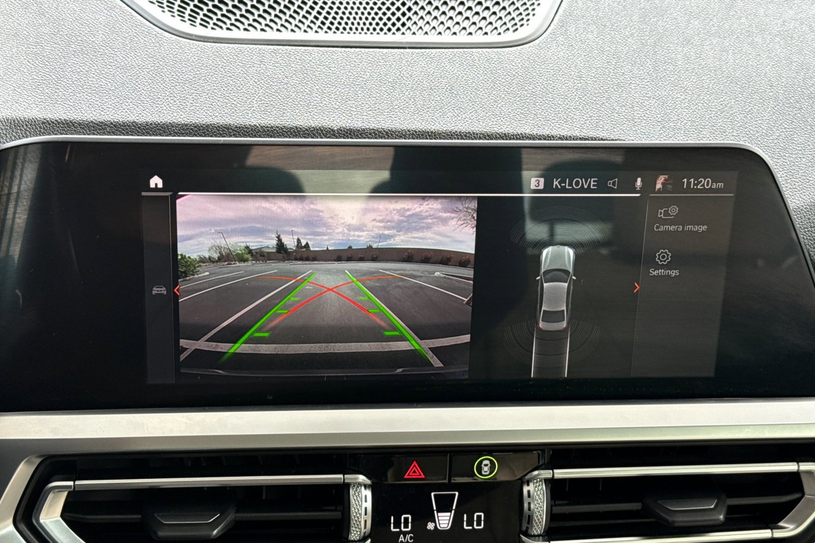 Used 2019 BMW 330i Sedan w/ Driving Assistance Package image 25