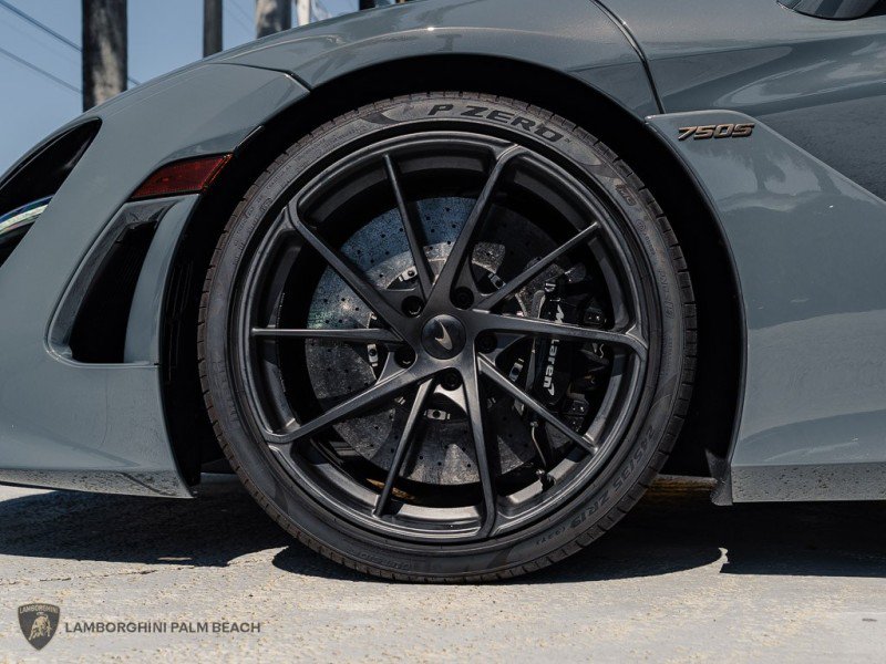 Used 2026 McLaren 750S RWD image 34
