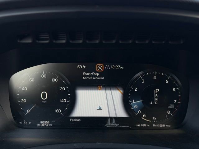 Used 2017 Volvo XC90 T6 Momentum w/ Vision Package image 14