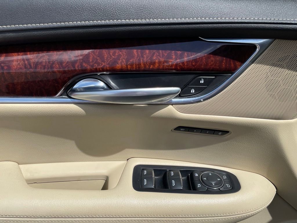 Used 2019 Cadillac XT5 Luxury image 11