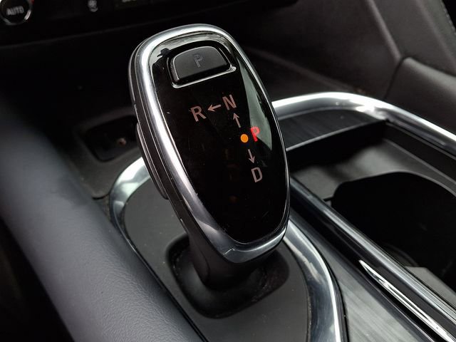 Used 2018 Buick Enclave Essence image 14