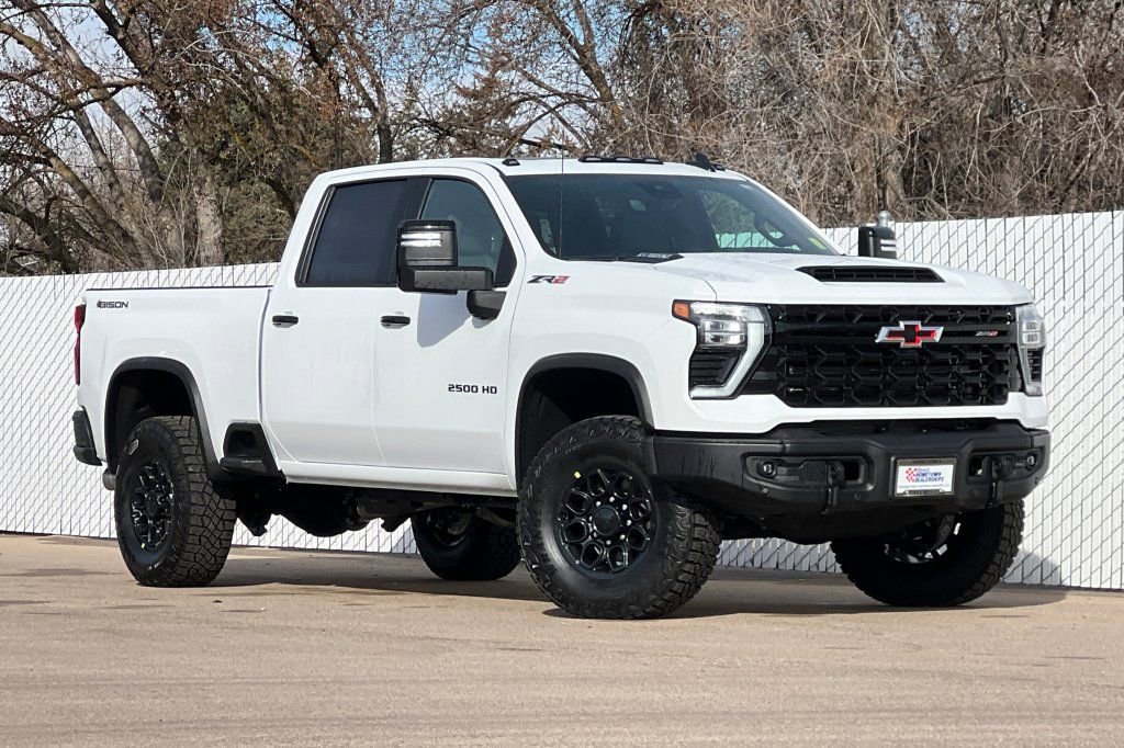 New 2026 Chevrolet Silverado 2500 ZR2 w/ ZR2 Bison Edition image 2