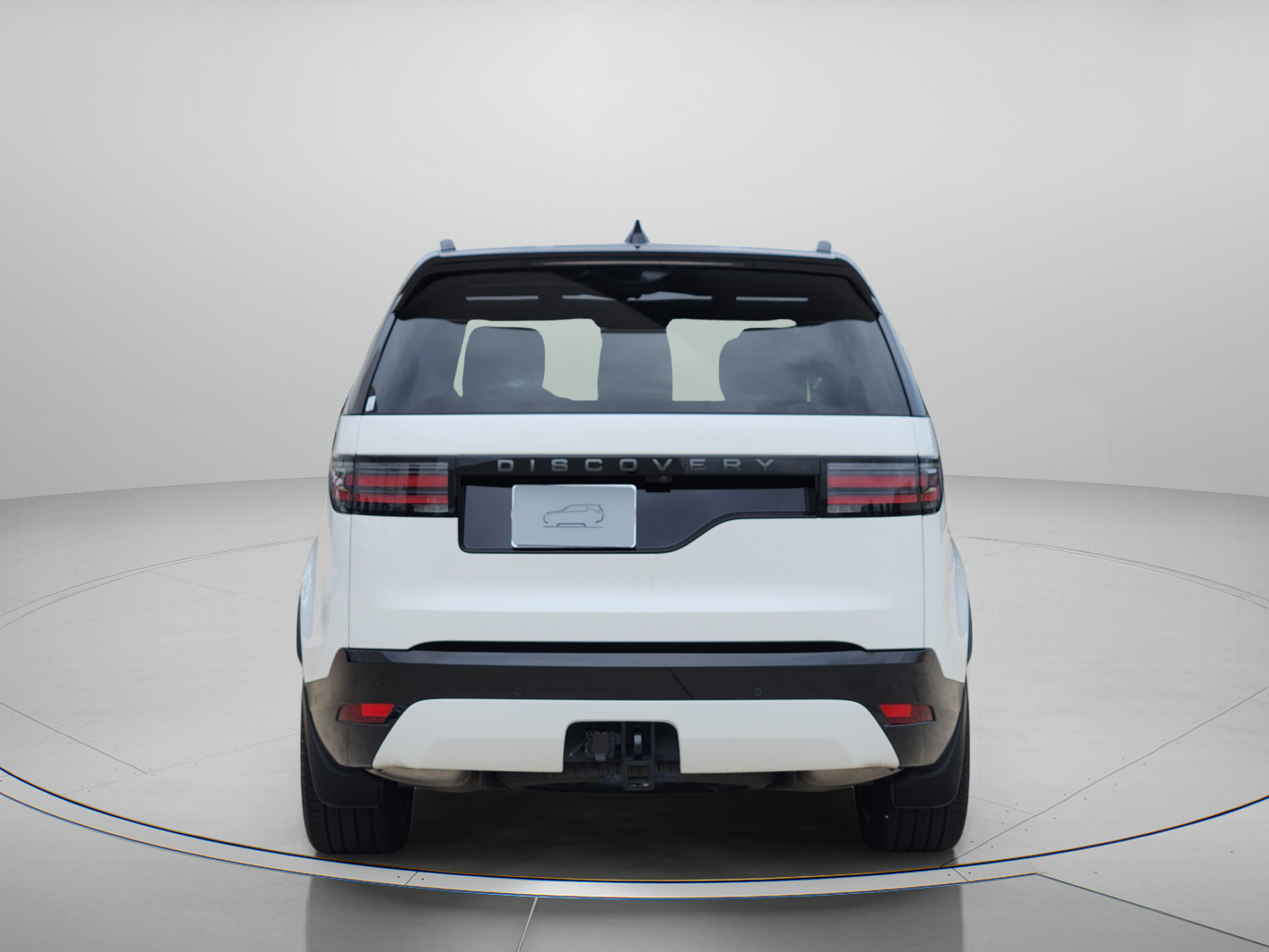Certified 2025 Land Rover Discovery Dynamic SE AWD/4WD image 4