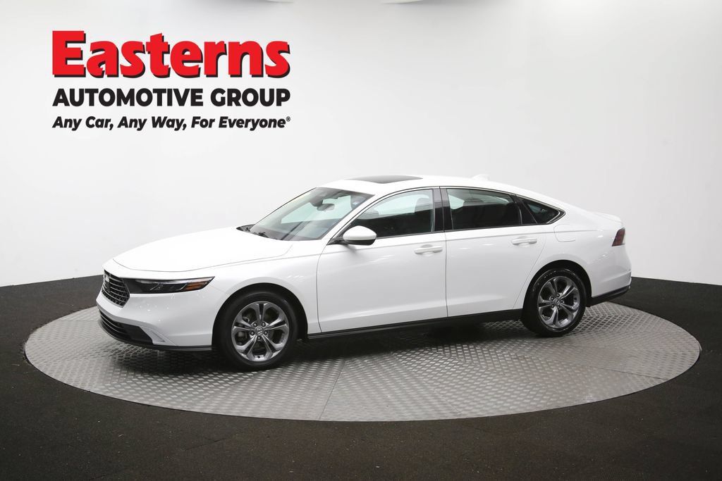 Used 2023 Honda Accord EX image 60