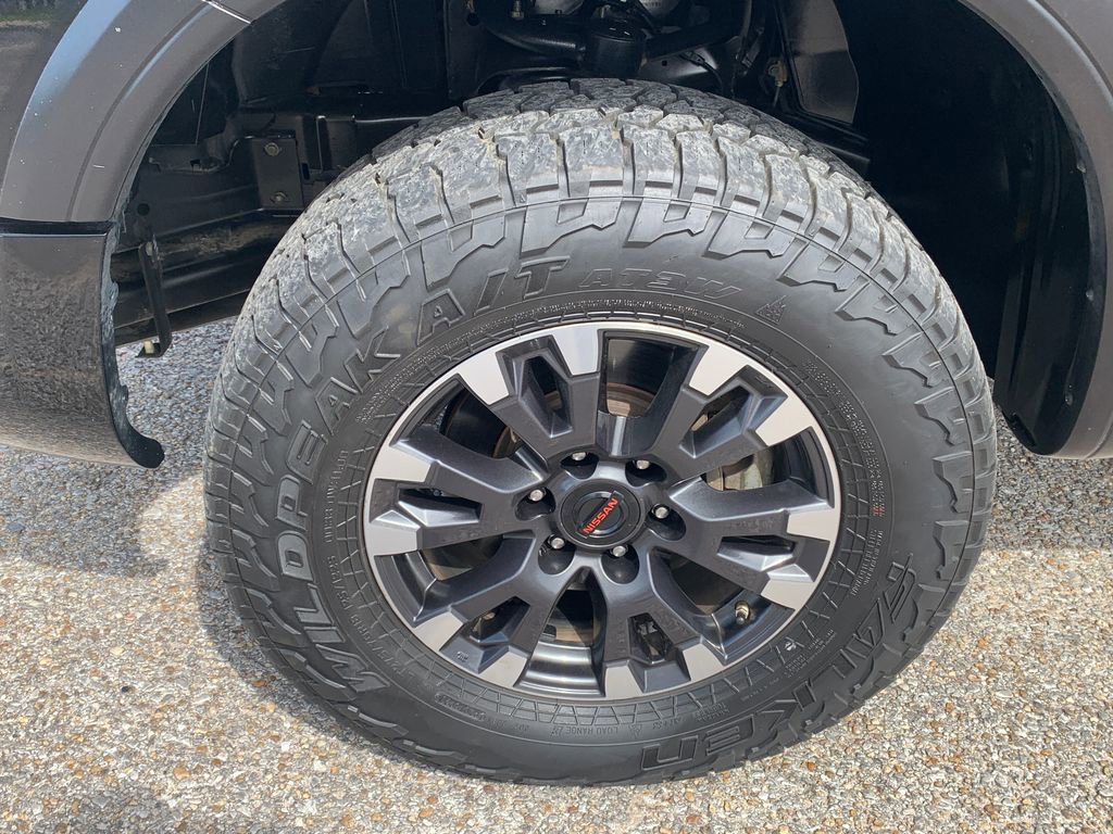 Used 2021 Nissan Titan PRO-4X AWD/4WD image 10