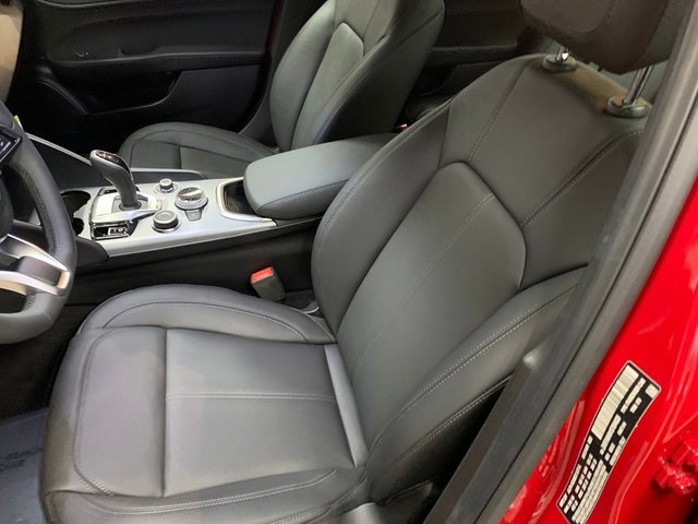 New 2025 Alfa Romeo Giulia image 13