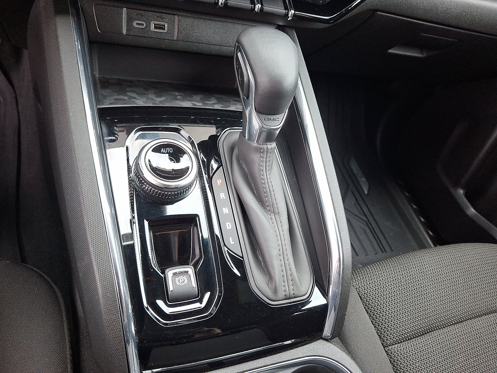 Used 2023 GMC Canyon Elevation w/ Convenience Package image 22