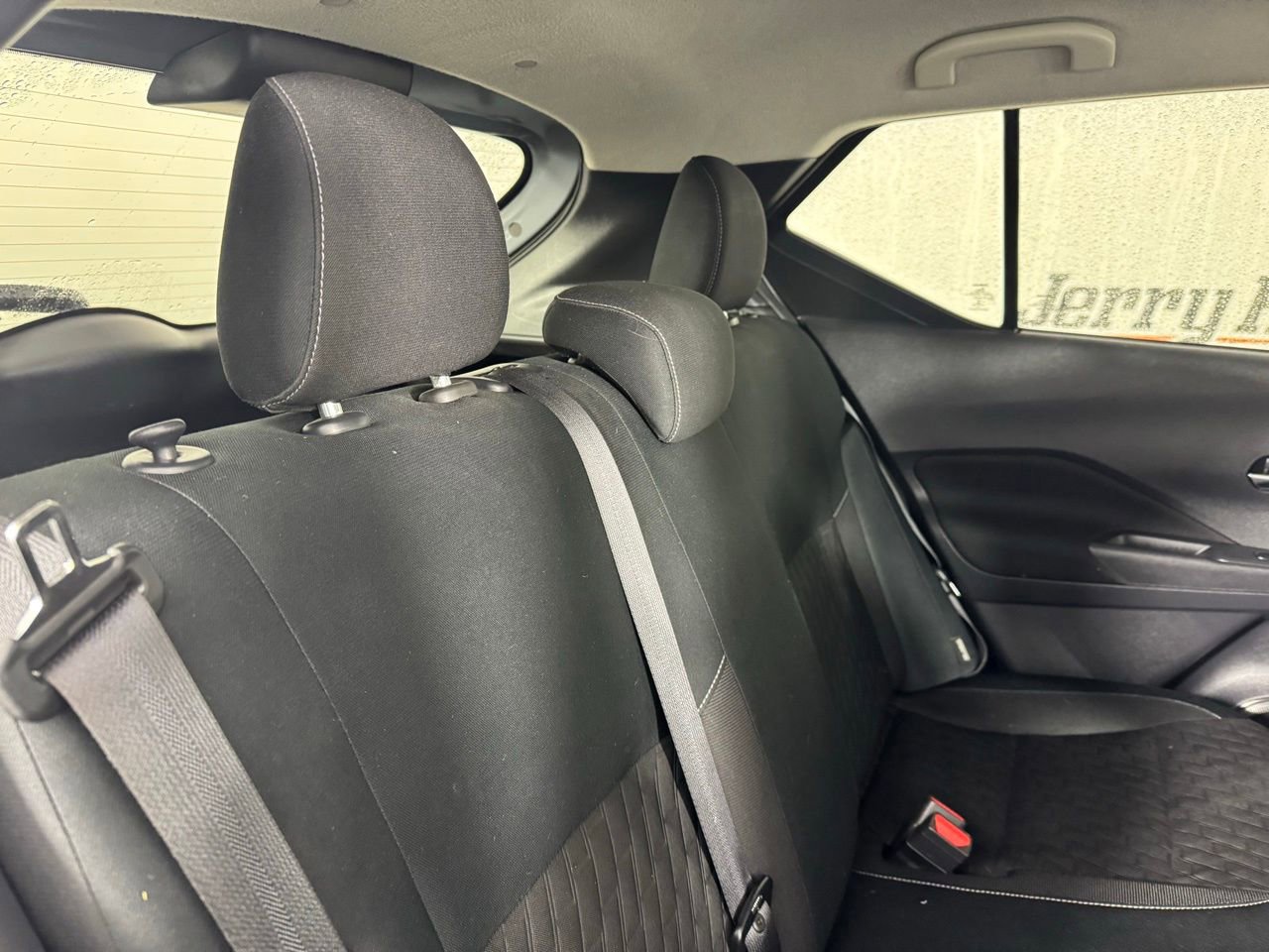 Used 2021 Nissan Kicks SV image 26