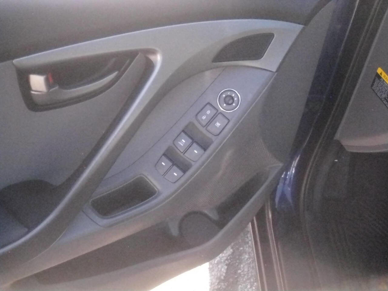 Used 2013 Hyundai Elantra GLS image 14