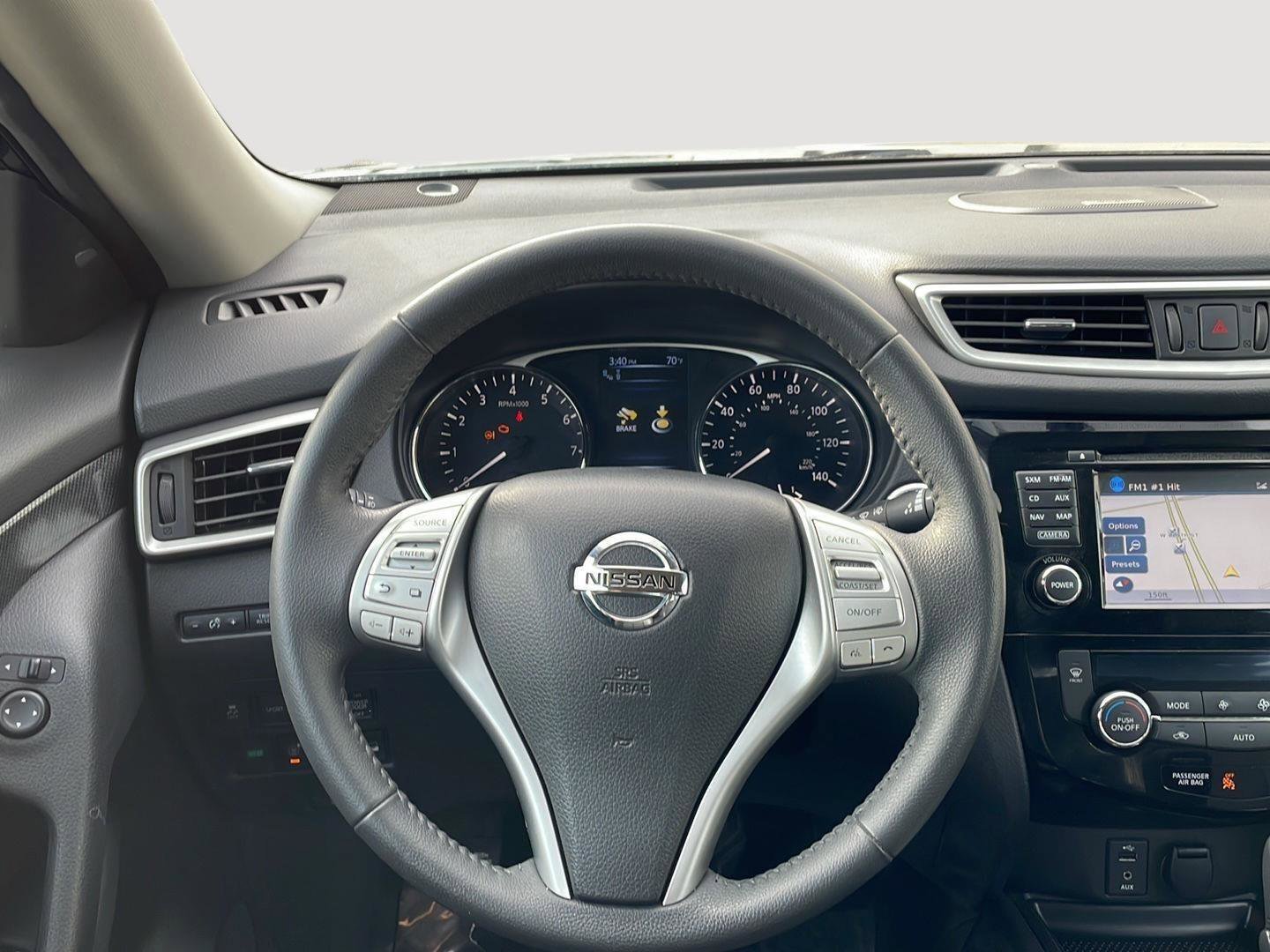 Used 2016 Nissan Rogue SL w/ SL Premium Package image 25