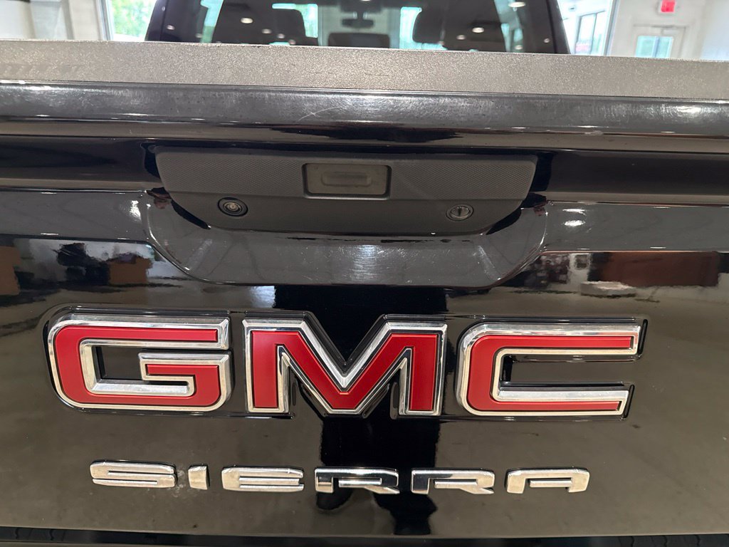 Used 2020 GMC Sierra 1500 SLE w/ X31 Off-Road Package AWD/4WD image 9