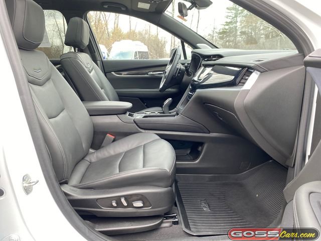 Used 2024 Cadillac XT6 Sport w/ Technology Package image 6