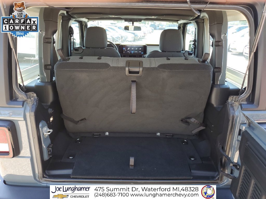 Used 2024 Jeep Wrangler Sport AWD/4WD image 25