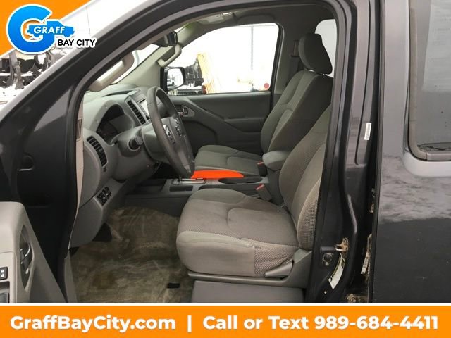 Used 2015 Nissan Frontier SL image 8