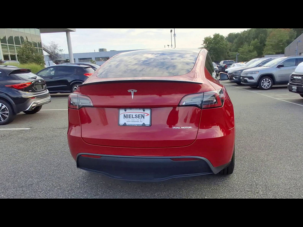 Used 2022 Tesla Model Y Performance AWD/4WD image 7