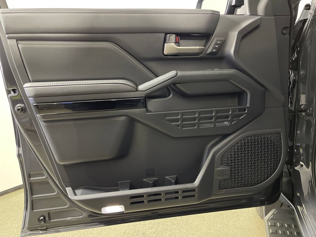 New 2026 Toyota 4Runner Limited AWD/4WD image 17
