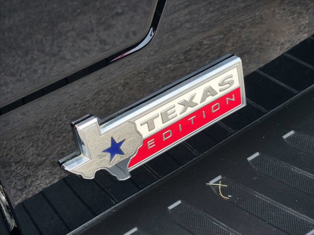 Used 2018 Ford F150 XLT w/ Equipment Group 302A Luxury AWD/4WD image 12