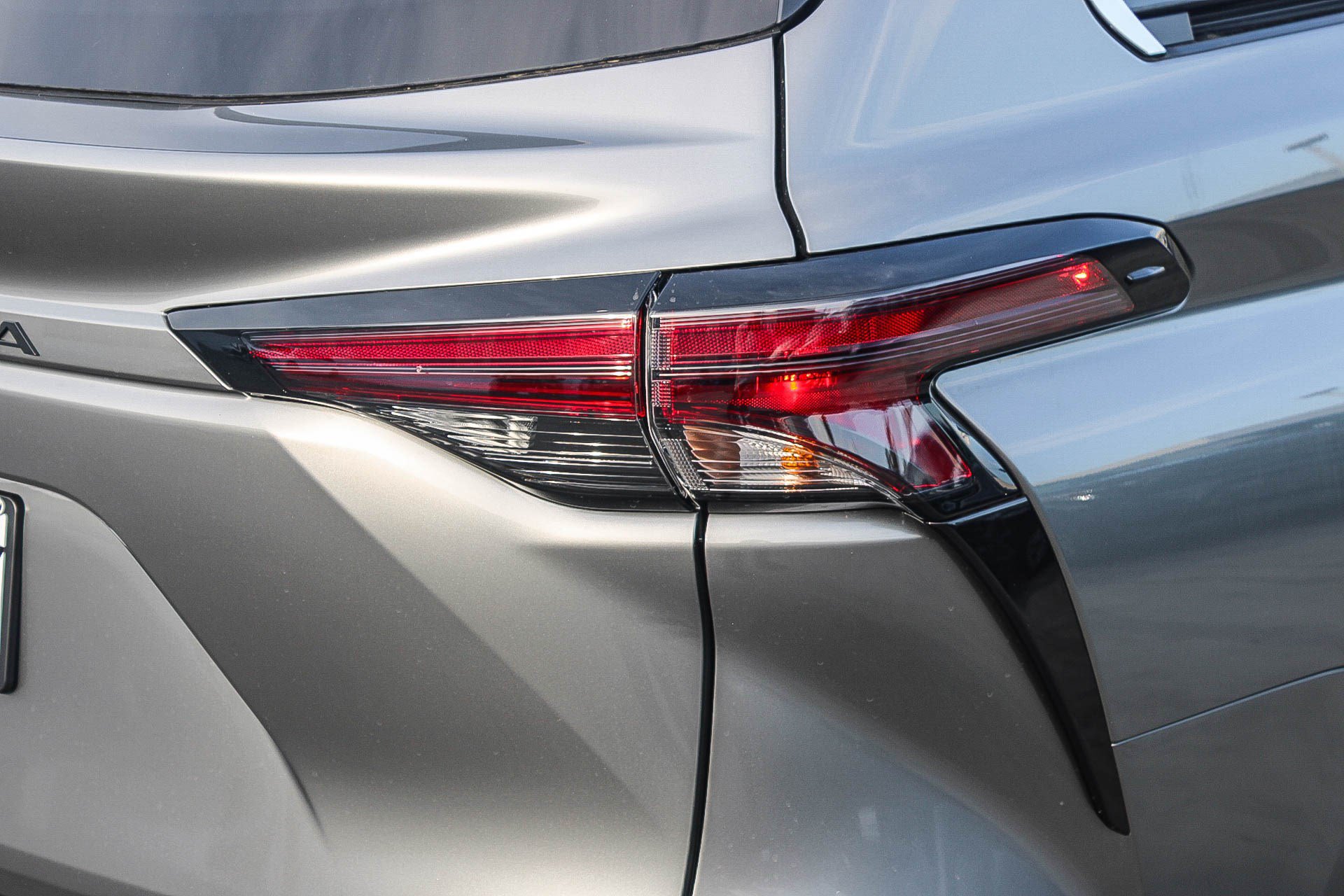 New 2026 Toyota Sienna LE FWD image 10