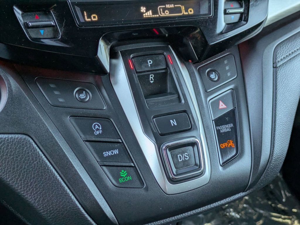 Used 2025 Honda Odyssey Sport-L image 18