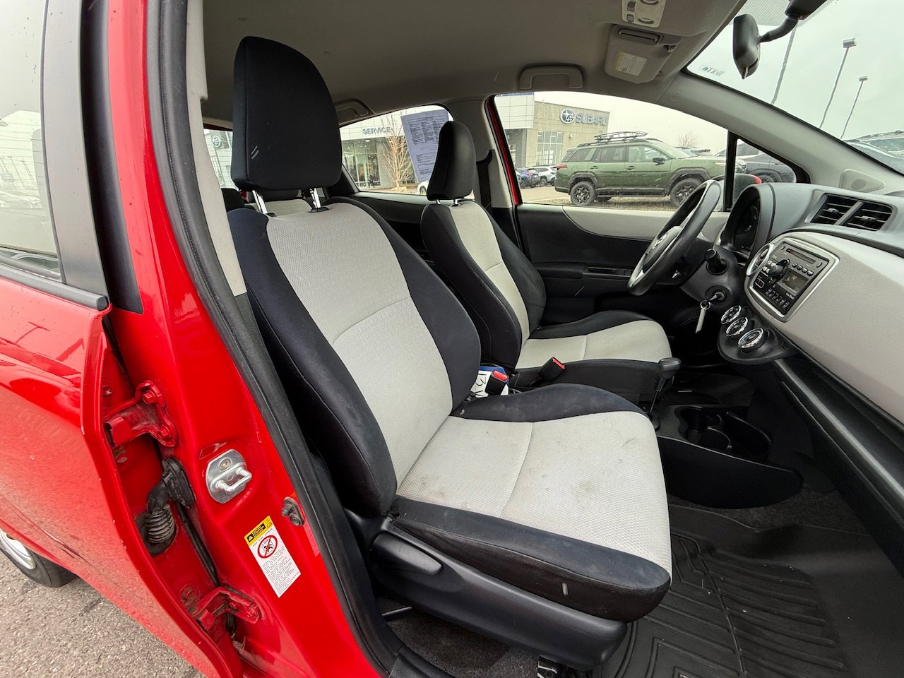 Used 2013 Toyota Yaris LE image 42