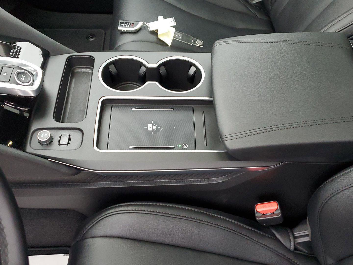 Used 2025 Acura MDX SH-AWD image 28