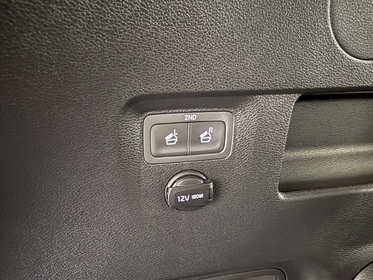 Used 2025 Kia Telluride EX image 61