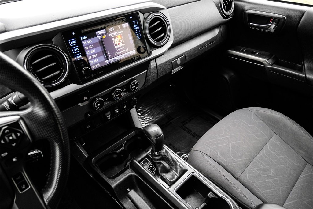 Used 2019 Toyota Tacoma TRD Off-Road image 22