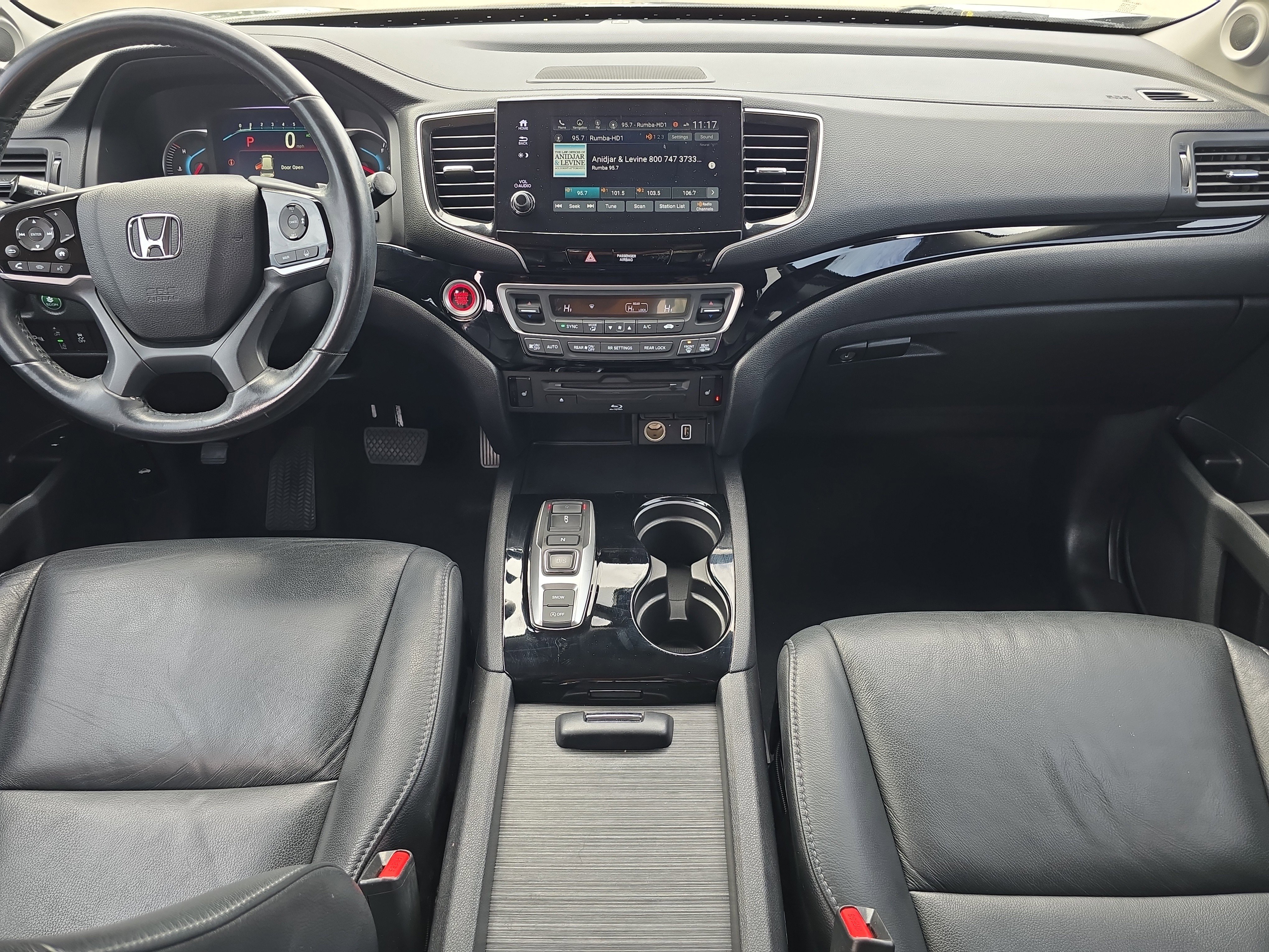 Used 2019 Honda Pilot Touring image 15