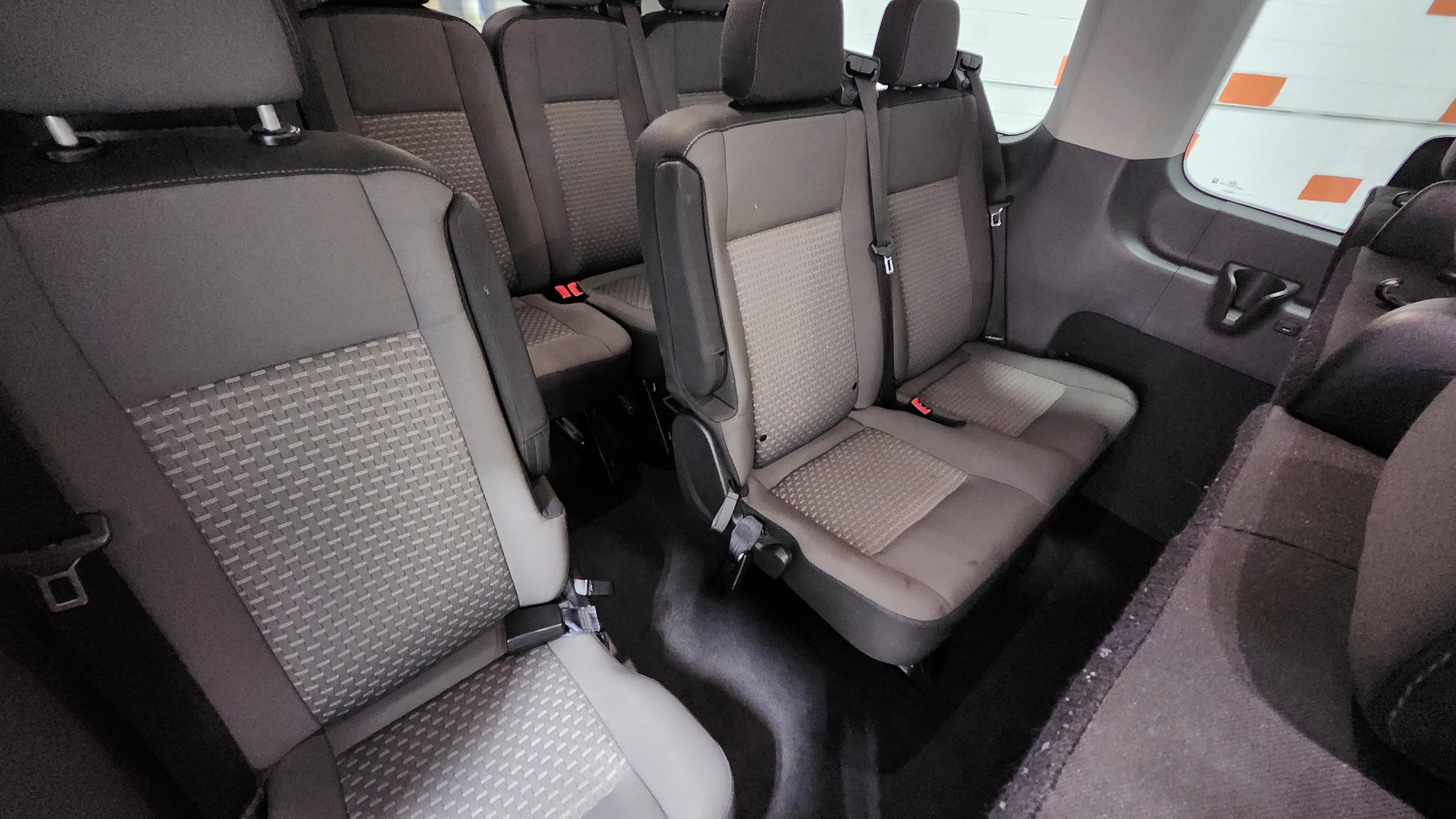 Used 2023 Ford Transit 350 XLT image 21