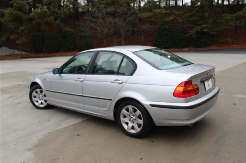 Used 2003 BMW 325i Sedan image 3
