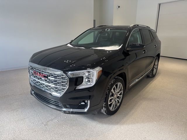 Certified 2023 GMC Terrain Denali w/ LPO, Floor Liner Package image 3