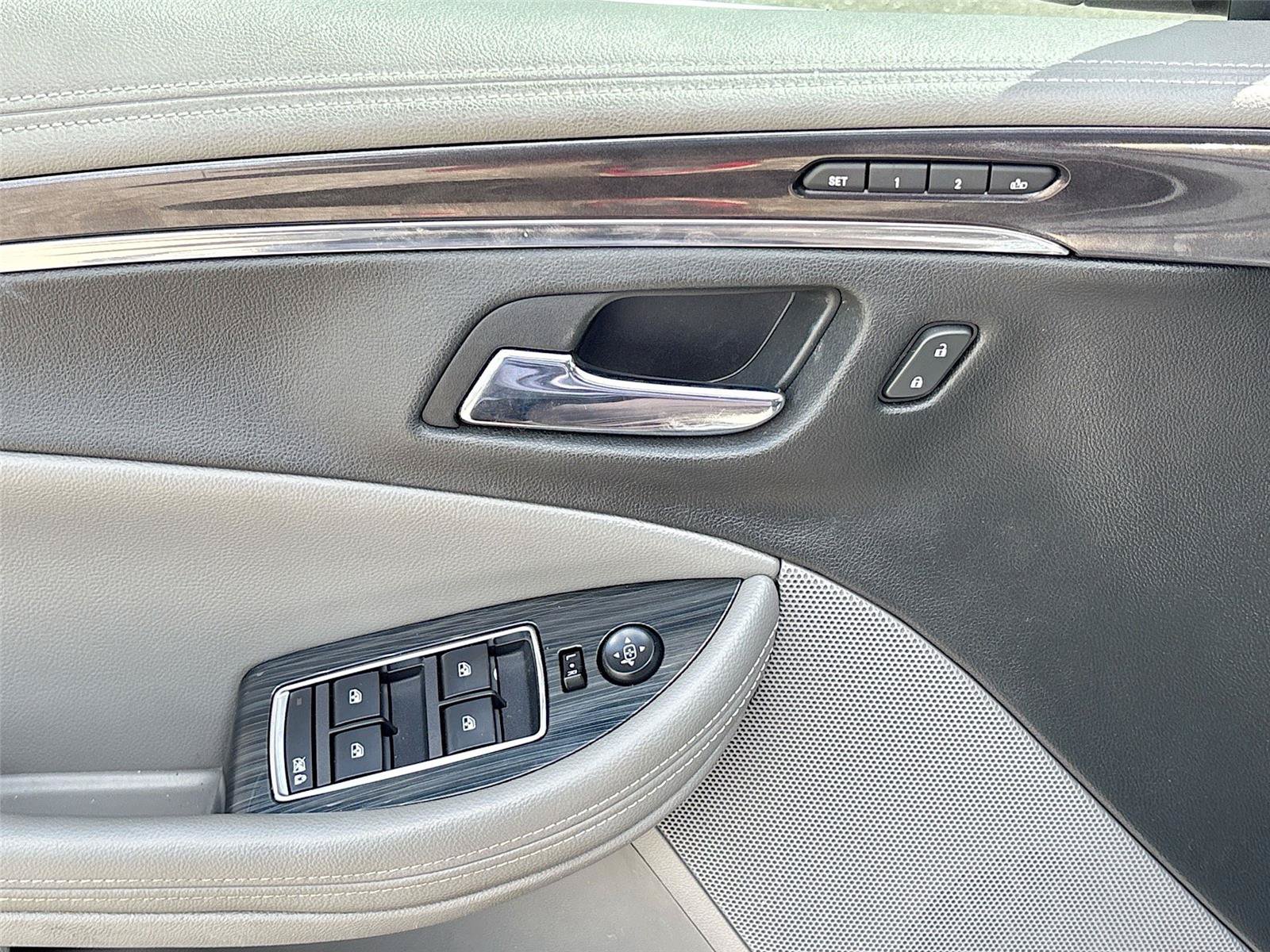 Used 2018 Chevrolet Impala Premier w/ Premier Confidence Package FWD image 18