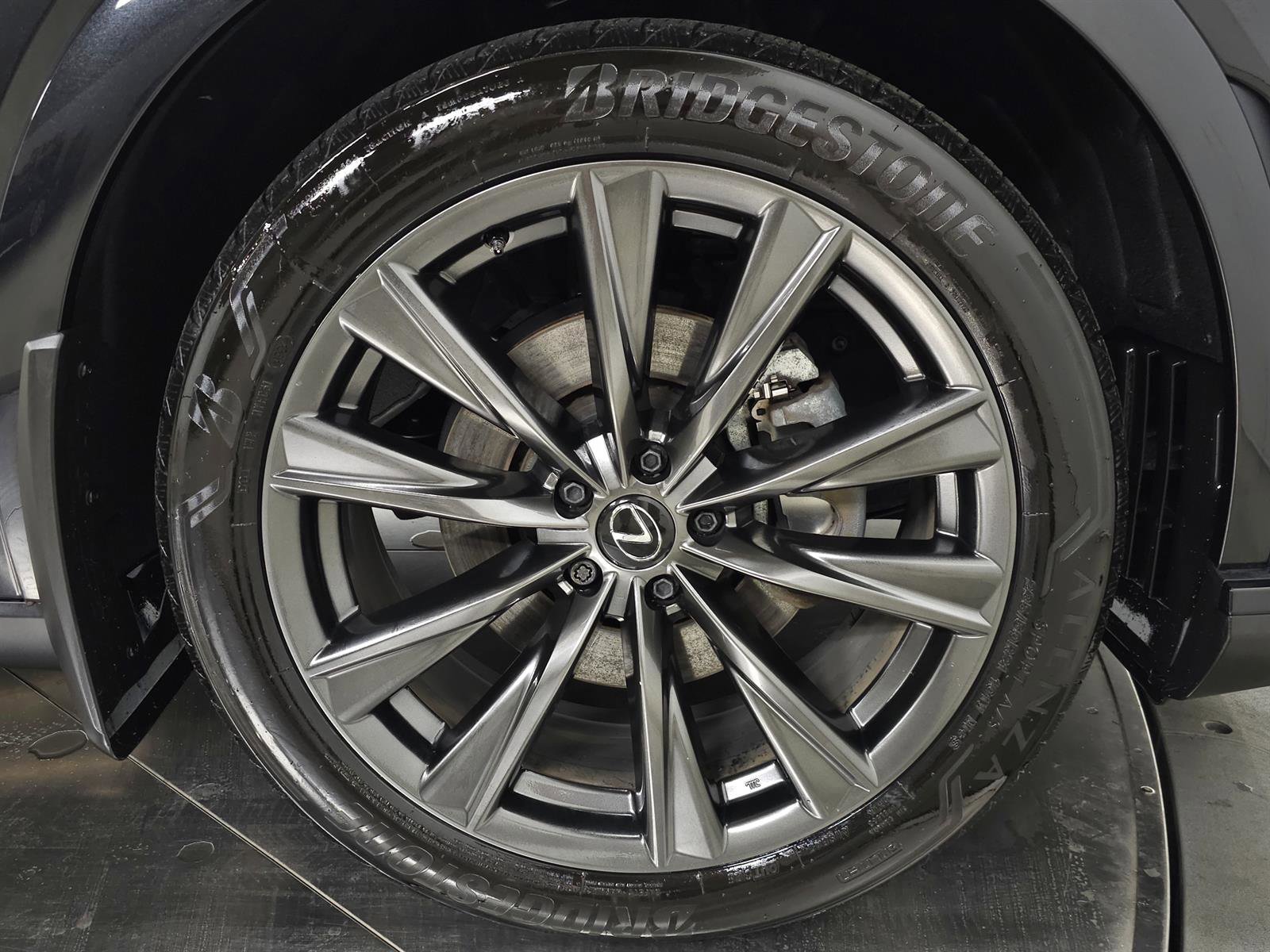 Used 2025 Lexus RX 350 F Sport w/ Accessory Package (Z1) AWD/4WD image 13