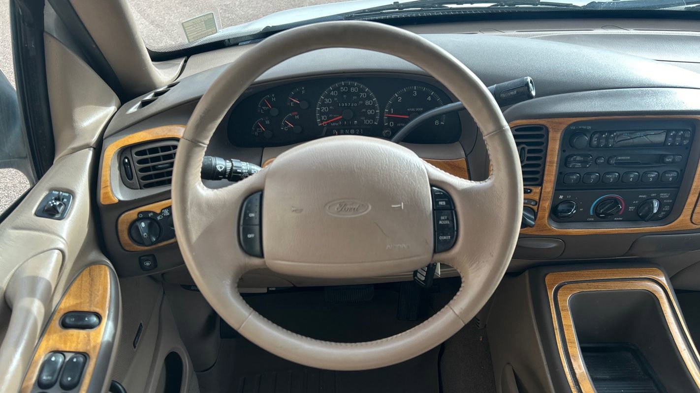 Used 1998 Ford Expedition Eddie Bauer AWD/4WD image 21