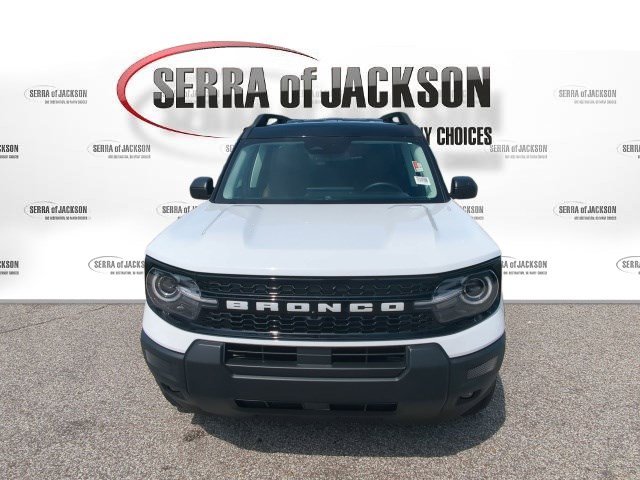 Used 2025 Ford Bronco Sport Outer Banks AWD/4WD image 3