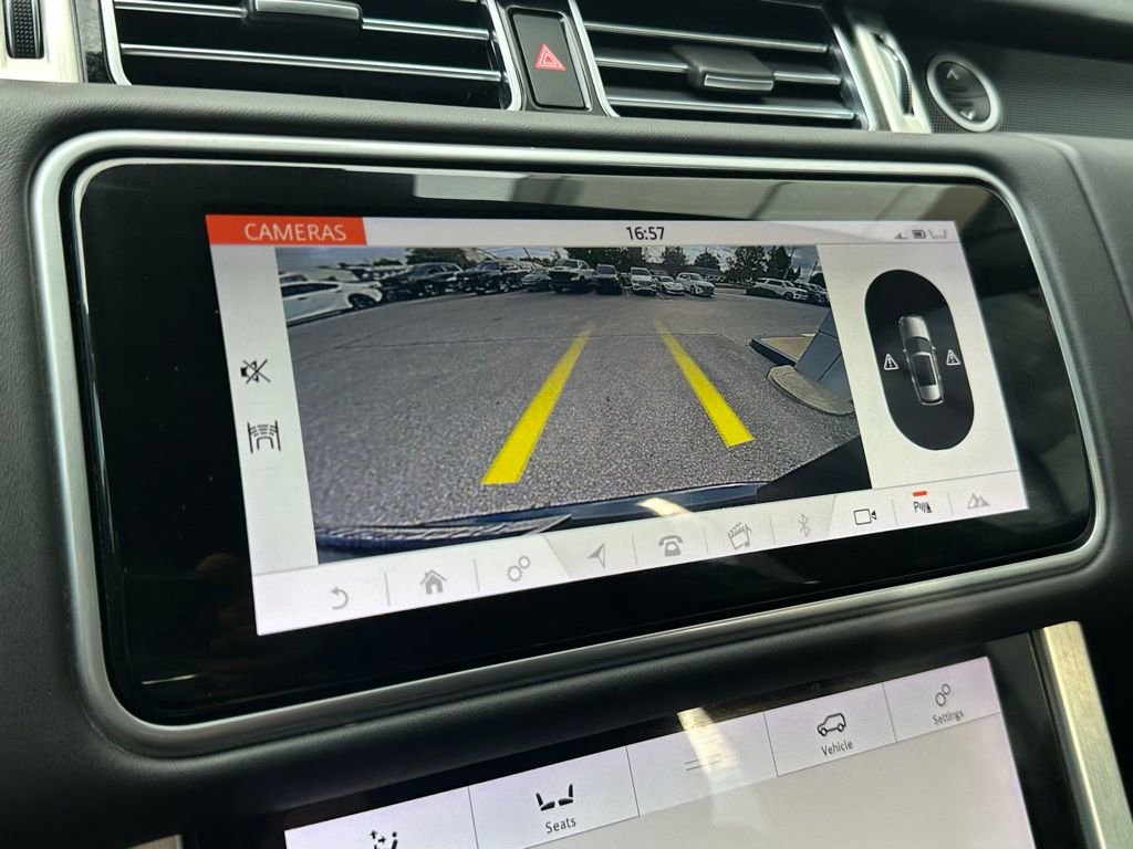 Used 2019 Land Rover Range Rover HSE image 41