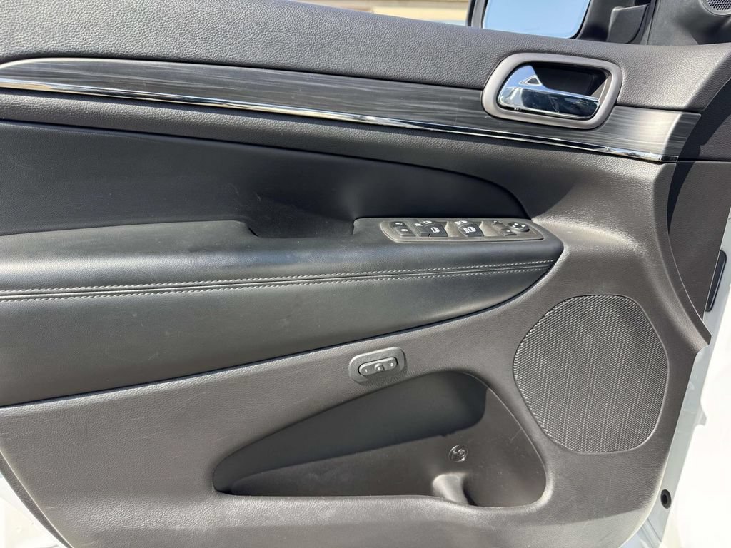 Used 2021 Jeep Grand Cherokee Limited X AWD/4WD image 17