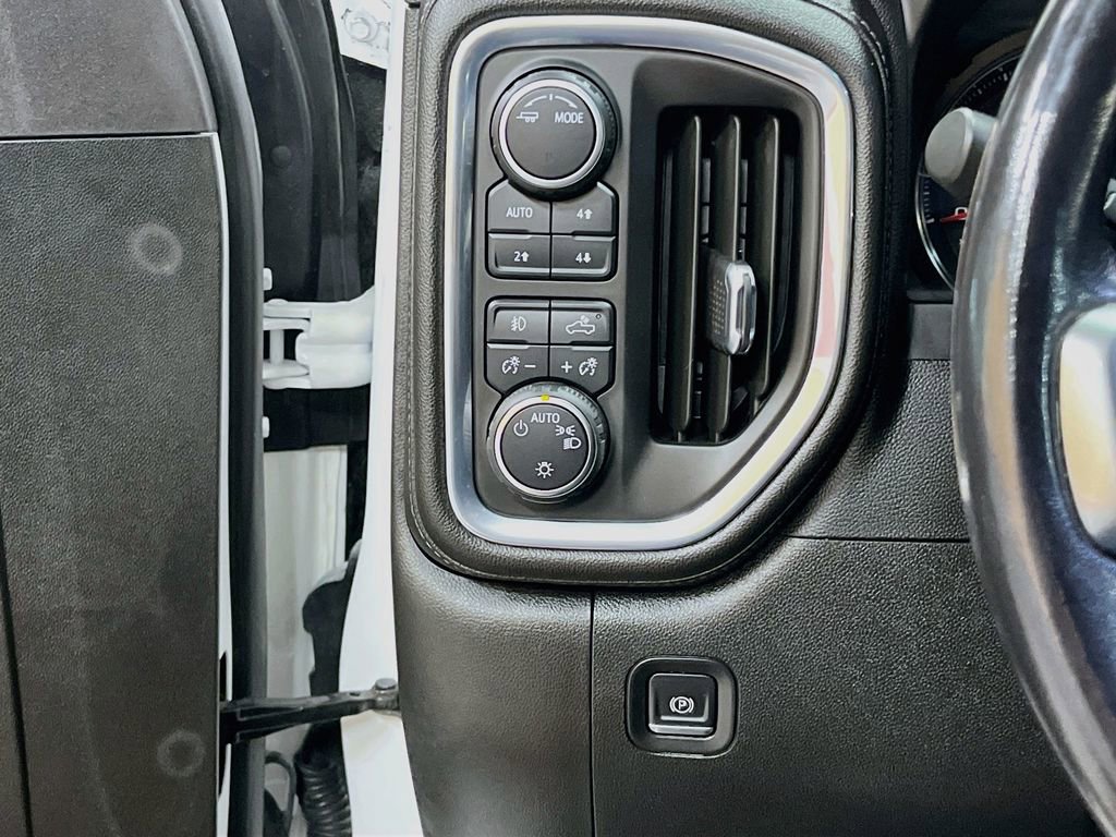 Used 2021 Chevrolet Silverado 1500 LT Trail Boss AWD/4WD image 10