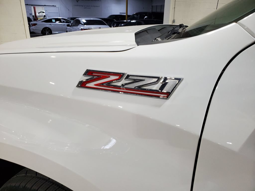 Used 2024 Chevrolet Silverado 1500 LT AWD/4WD image 64
