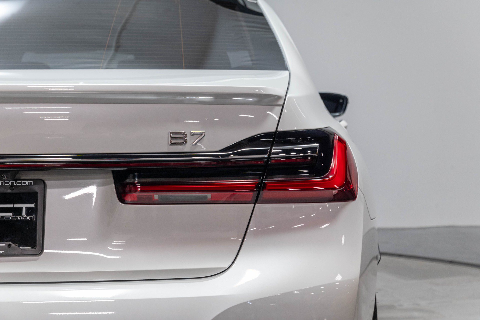 Used 2022 BMW ALPINA B7 xDrive AWD/4WD image 54