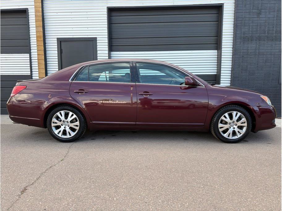 Used 2008 Toyota Avalon XL FWD image 10