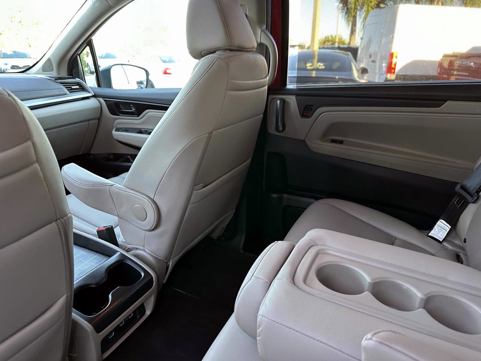Used 2023 Honda Odyssey Touring image 13