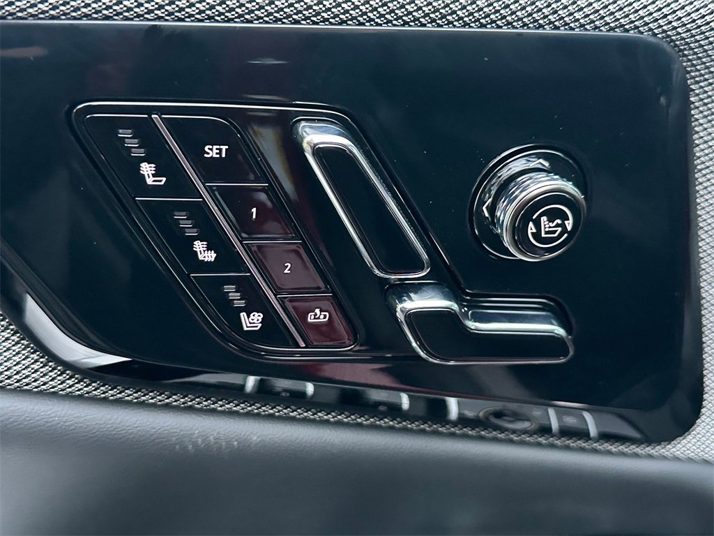 New 2026 Cadillac Optiq Sport 2 image 22