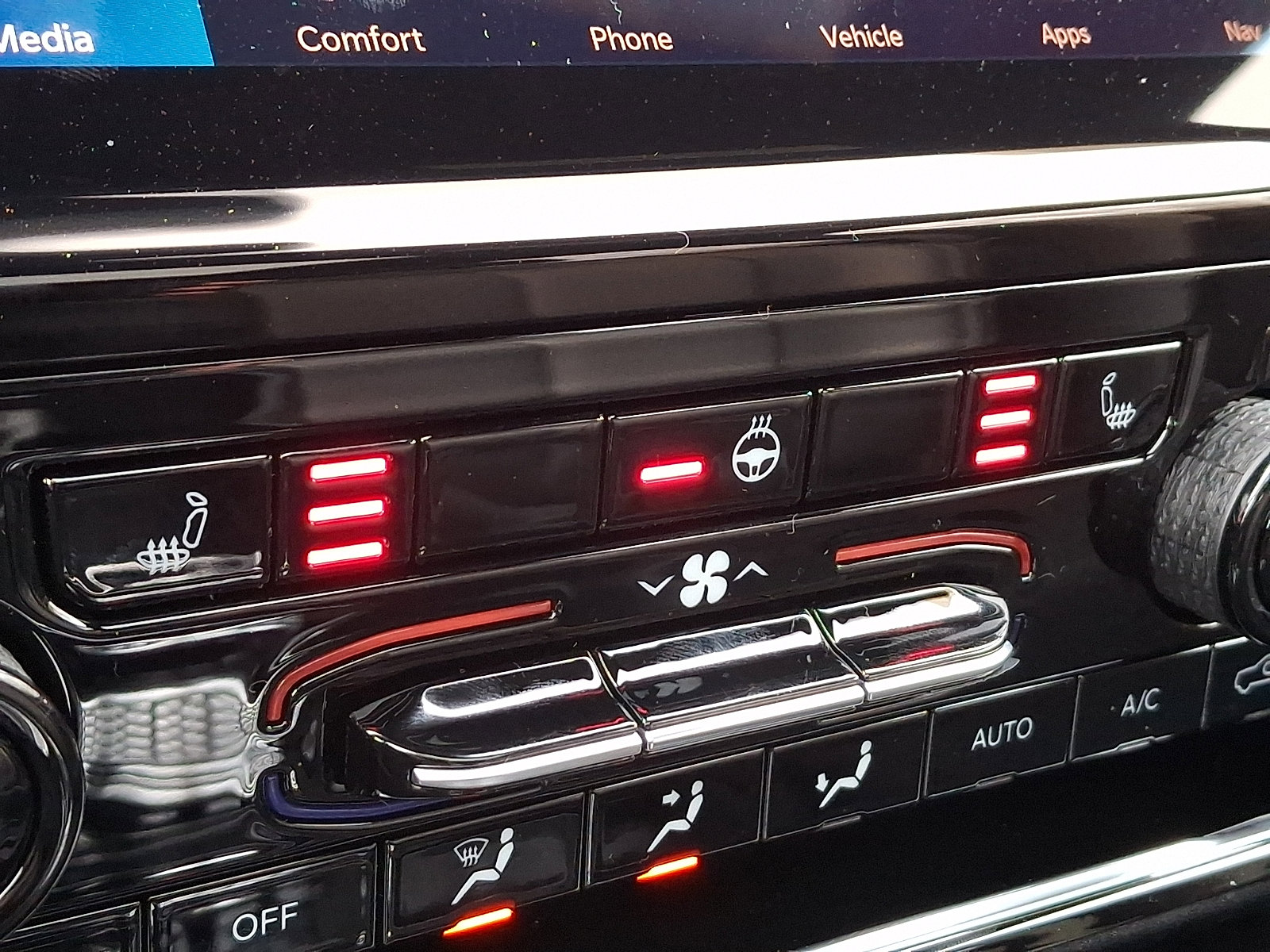 New 2025 Jeep Grand Cherokee L Limited image 16