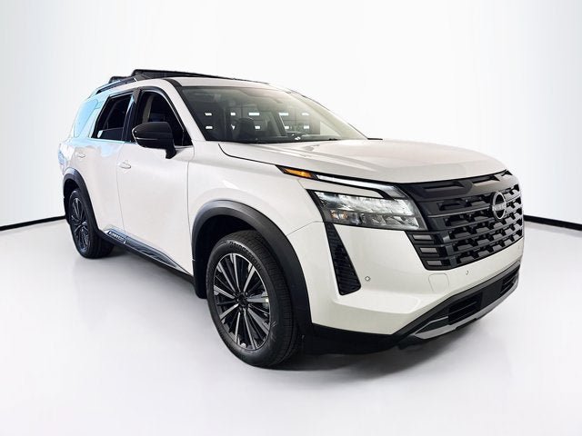 New 2026 Nissan Pathfinder Platinum AWD/4WD image 3