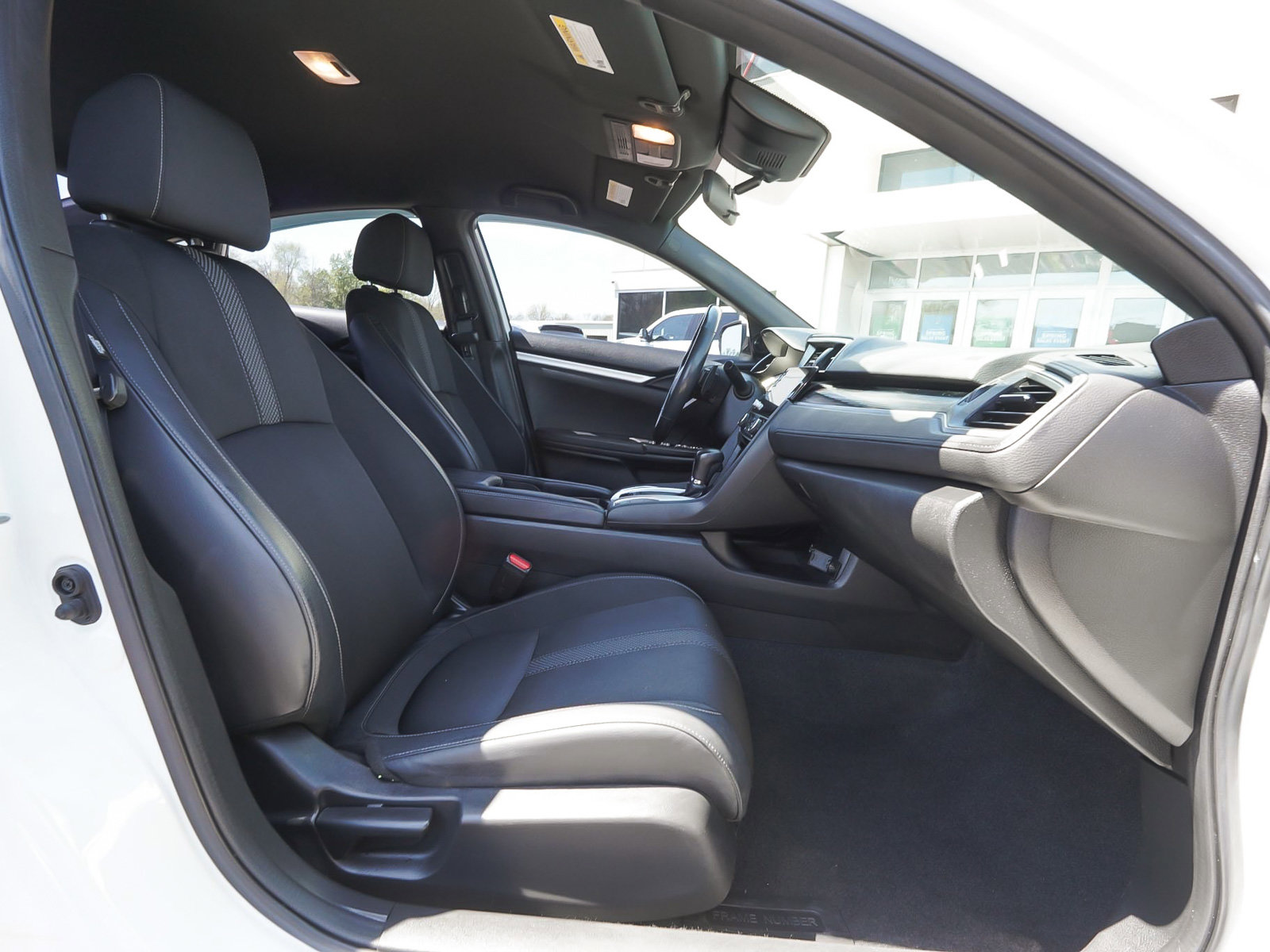 Used 2021 Honda Civic Sport image 37