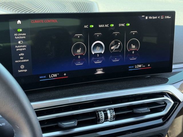 Used 2024 BMW 430i Coupe w/ Convenience Package image 30