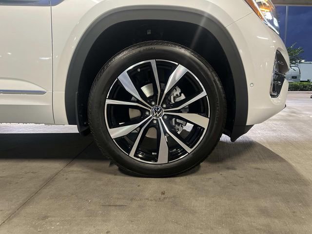 New 2026 Volkswagen Atlas Cross Sport SEL Premium R-Line image 8